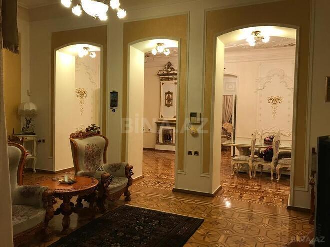 6 otaqlı köhnə tikili - Sahil m. - 290 m² (22)