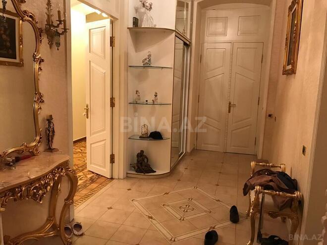 6 otaqlı köhnə tikili - Sahil m. - 290 m² (2)