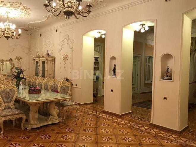6 otaqlı köhnə tikili - Sahil m. - 290 m² (9)