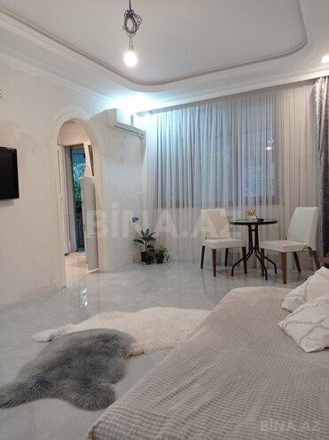 2 otaqlı köhnə tikili - 4-cü mikrorayon q. - 55 m² (1)