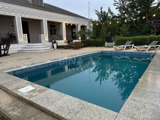 Həyət evi/Bağ evi - Novxanı q. - 200 m² (1)