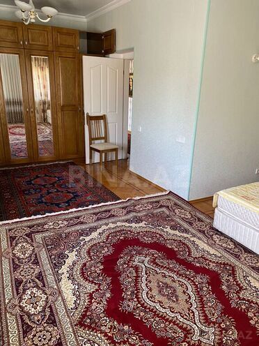 6 otaqlı həyət evi/bağ evi - Novxanı q. - 600 m² (10)