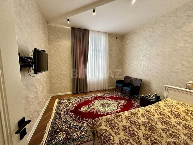6 otaqlı həyət evi/bağ evi - Şüvəlan q. - 250 m² (11)