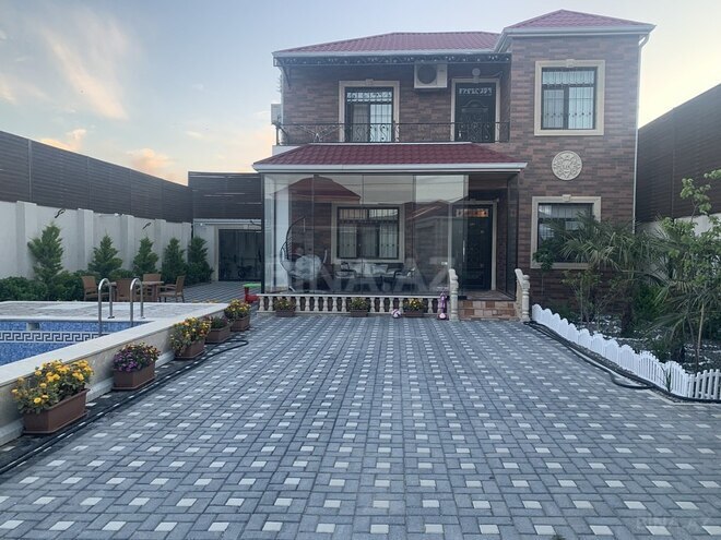 4 otaqlı həyət evi/bağ evi - Mərdəkan q. - 190 m² (1)