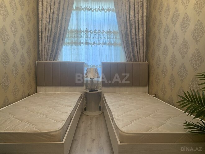 4 otaqlı həyət evi/bağ evi - Mərdəkan q. - 190 m² (23)