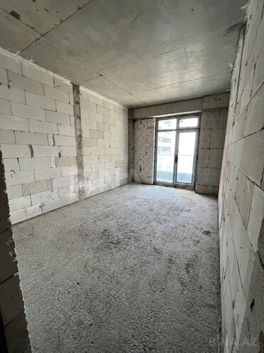 4-комн. новостройка - м. 8 ноября - 186 м² (2)