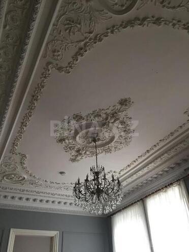 Продаётся 6-комн. вторичка 240 м², м. Сахил, photo 18 from 20