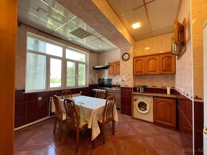 Satılır 5 otaqlı yeni tikili 200 m², İnşaatçılar m., photo 9 from 23