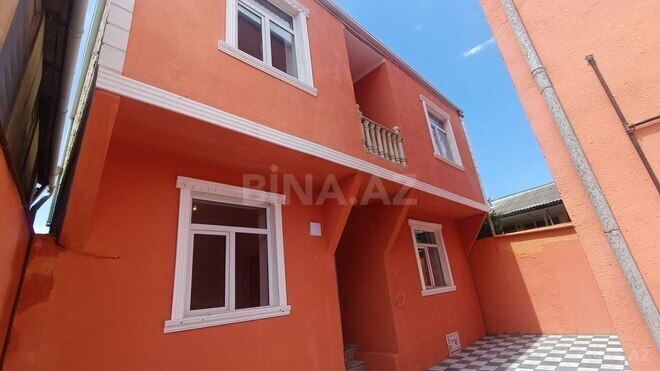 4 otaqlı həyət evi/bağ evi - Xırdalan - 131 m² (1)