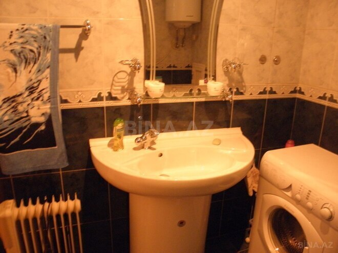 Satılır 3 otaqlı köhnə tikili 90 m², Sahil m., photo 10 from 12