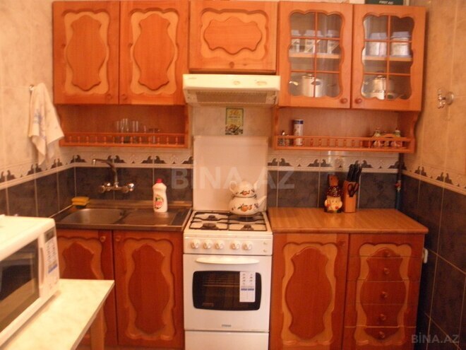 Satılır 3 otaqlı köhnə tikili 90 m², Sahil m., photo 11 from 12