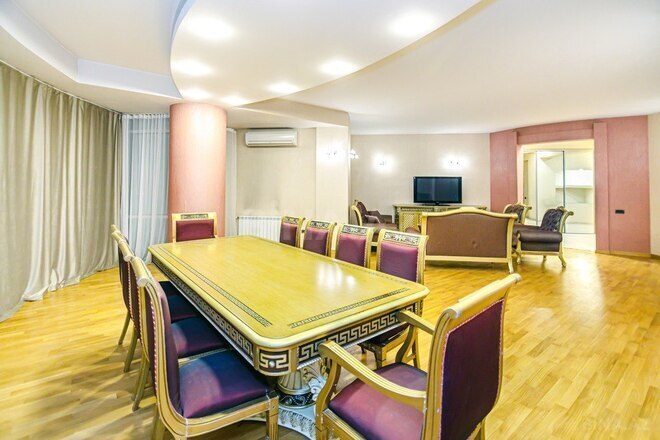 4-комн. новостройка - м. 28 мая - 200 м² (1)