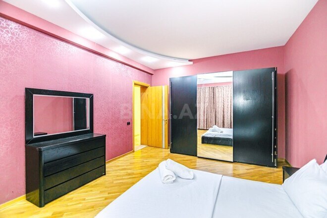 4-комн. новостройка - м. 28 мая - 200 м² (9)