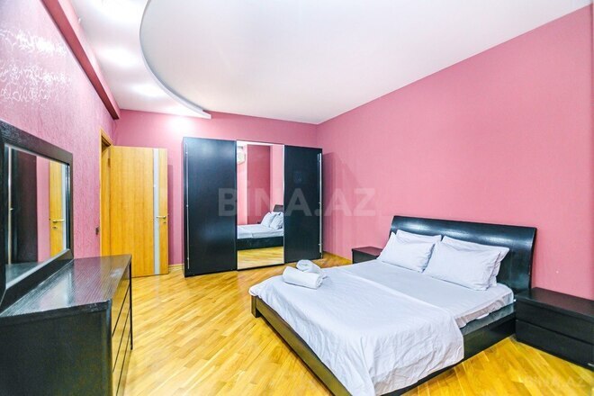 4-комн. новостройка - м. 28 мая - 200 м² (18)