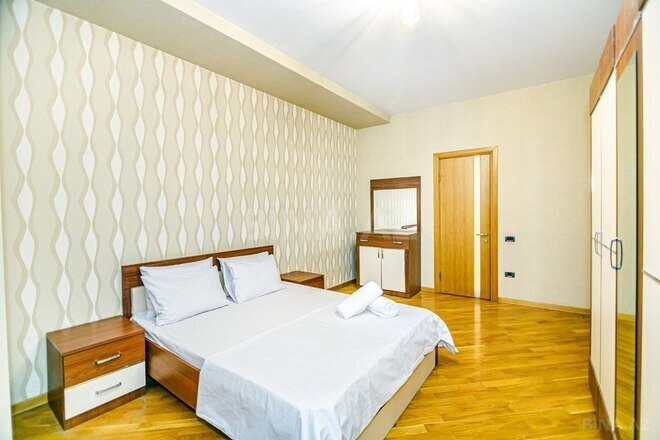 4-комн. новостройка - м. 28 мая - 200 м² (21)