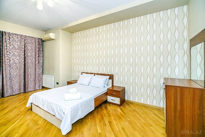4-комн. новостройка - м. 28 мая - 200 м² (20)