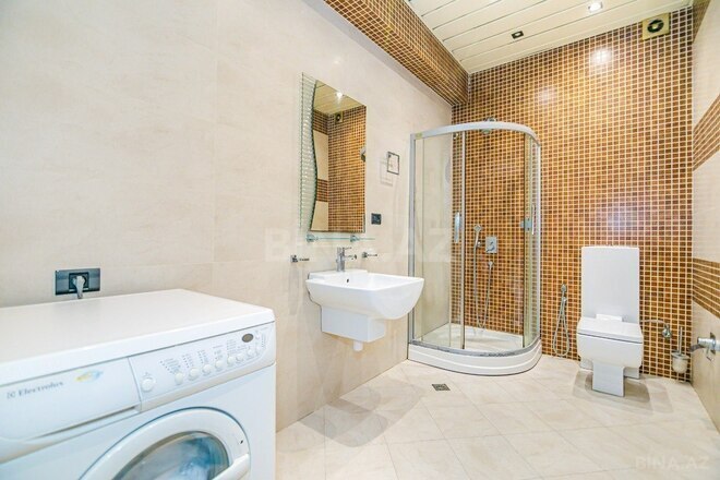 4-комн. новостройка - м. 28 мая - 200 м² (23)