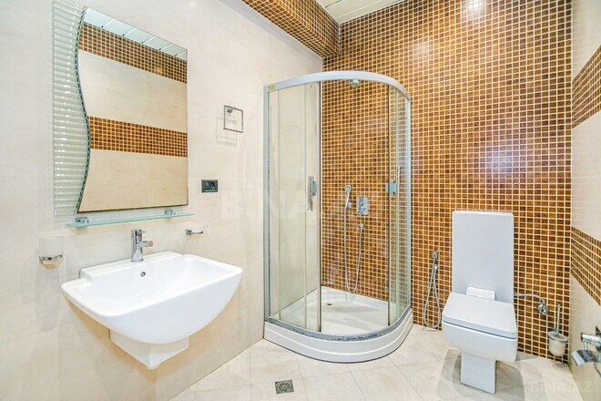 4-комн. новостройка - м. 28 мая - 200 м² (24)