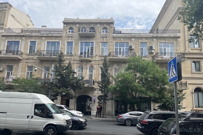 5-комн. вторичка - м. 28 мая - 170 м² (1)