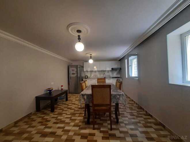 9 otaqlı həyət evi/bağ evi - Bakıxanov q. - 360 m² (5)