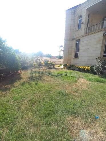 6 otaqlı həyət evi/bağ evi - Bakıxanov q. - 350 m² (2)