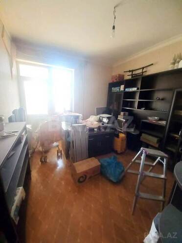 6 otaqlı həyət evi/bağ evi - Bakıxanov q. - 350 m² (21)