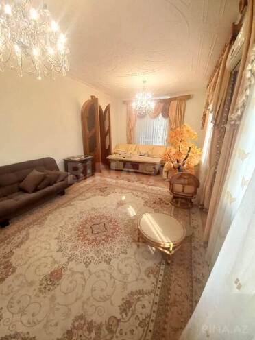 6 otaqlı həyət evi/bağ evi - Bakıxanov q. - 350 m² (9)