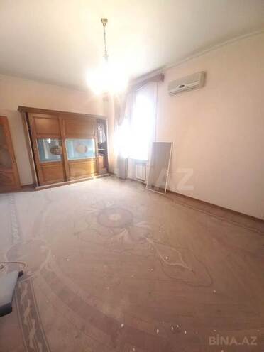 6 otaqlı həyət evi/bağ evi - Bakıxanov q. - 350 m² (19)