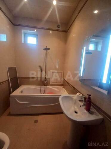 6 otaqlı həyət evi/bağ evi - Bakıxanov q. - 350 m² (22)