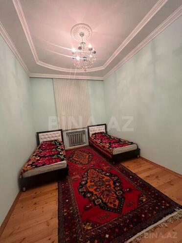 6 otaqlı həyət evi/bağ evi - Qaraçuxur q. - 270 m² (10)