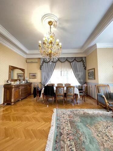 Satılır 9 otaqlı həyət evi/bağ evi 1 000 m², Gənclik m., photo 23 from 32