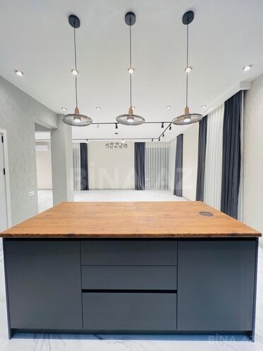 5 otaqlı həyət evi/bağ evi - Şüvəlan q. - 195 m² (19)