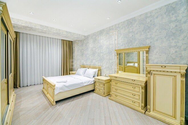 4 otaqlı yeni tikili - Səbail r. - 180 m² (23)