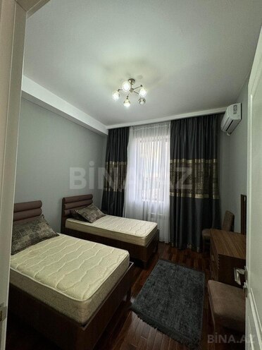 5 otaqlı həyət evi/bağ evi - Şağan q. - 700 m² (23)