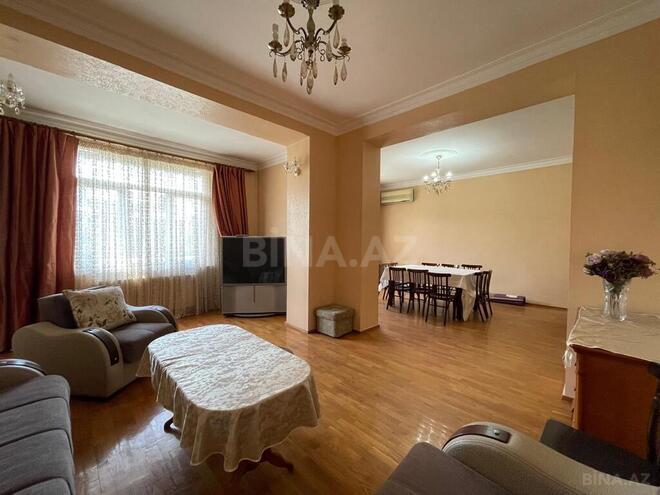 5 otaqlı köhnə tikili - Elmlər Akademiyası m. - 200 m² (2)