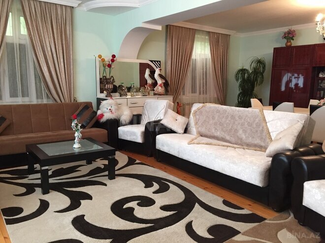 5 otaqlı həyət evi/bağ evi - Oğuz - 241 m² (5)
