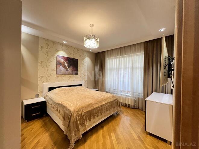 4 otaqlı həyət evi/bağ evi - Qaraçuxur q. - 190 m² (16)