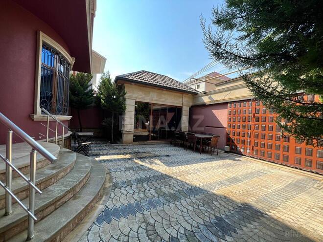4 otaqlı həyət evi/bağ evi - Qaraçuxur q. - 190 m² (4)