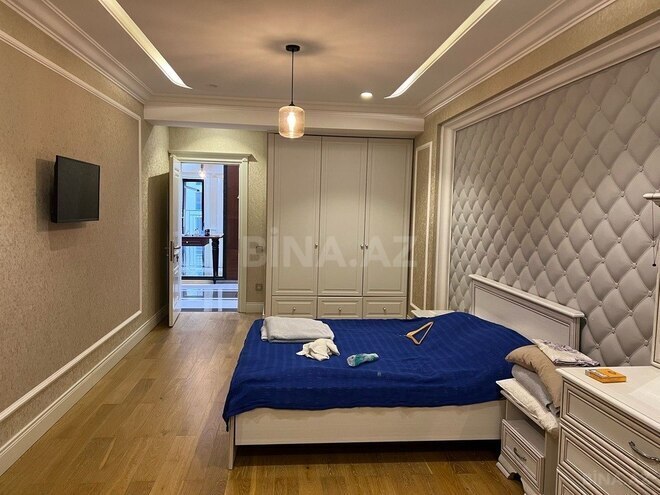 3-комн. новостройка - м. Шах Исмаил Хатаи - 141 м² (26)