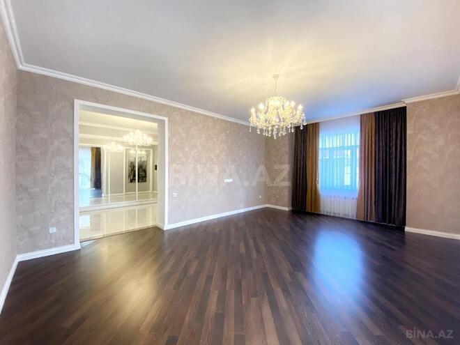 6 otaqlı həyət evi/bağ evi - Şüvəlan q. - 240 m² (19)