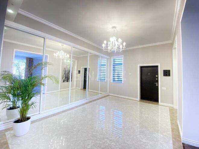 6 otaqlı həyət evi/bağ evi - Şüvəlan q. - 240 m² (8)