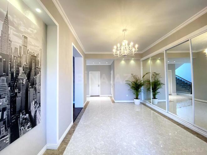 6 otaqlı həyət evi/bağ evi - Şüvəlan q. - 240 m² (20)