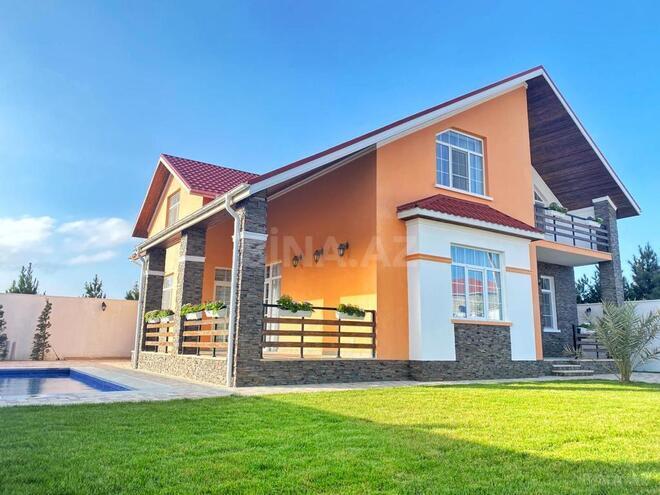 6 otaqlı həyət evi/bağ evi - Şüvəlan q. - 240 m² (2)