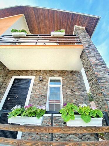 6 otaqlı həyət evi/bağ evi - Şüvəlan q. - 240 m² (23)