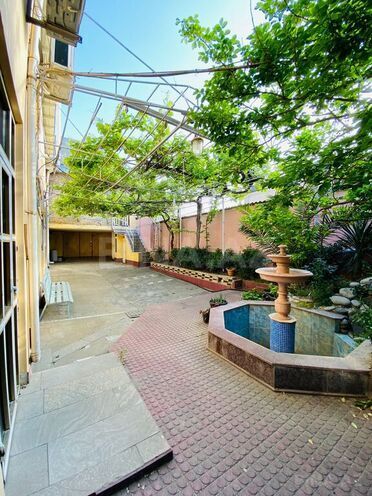 10 otaqlı həyət evi/bağ evi - Nəsimi m. - 310 m² (2)