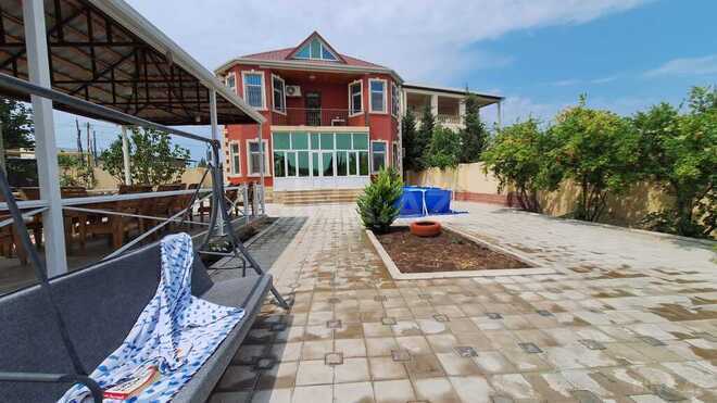 6 otaqlı həyət evi/bağ evi - Novxanı q. - 260 m² (2)
