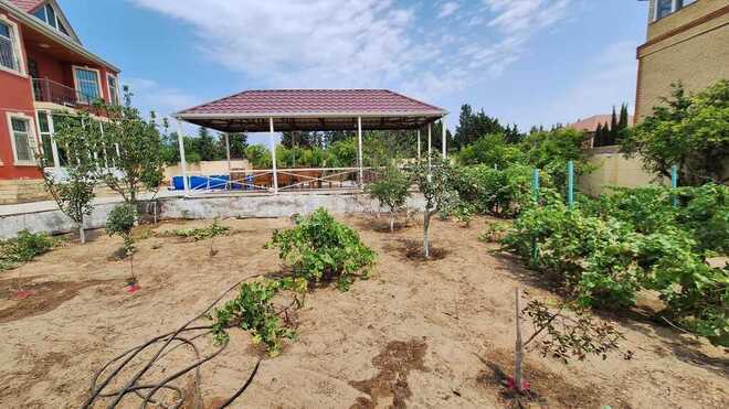 6 otaqlı həyət evi/bağ evi - Novxanı q. - 260 m² (5)