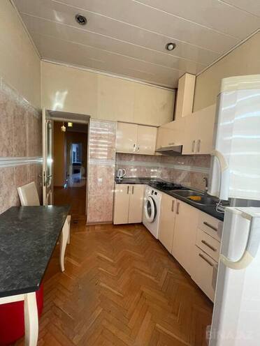 3 otaqlı köhnə tikili - Səbail r. - 130 m² (9)
