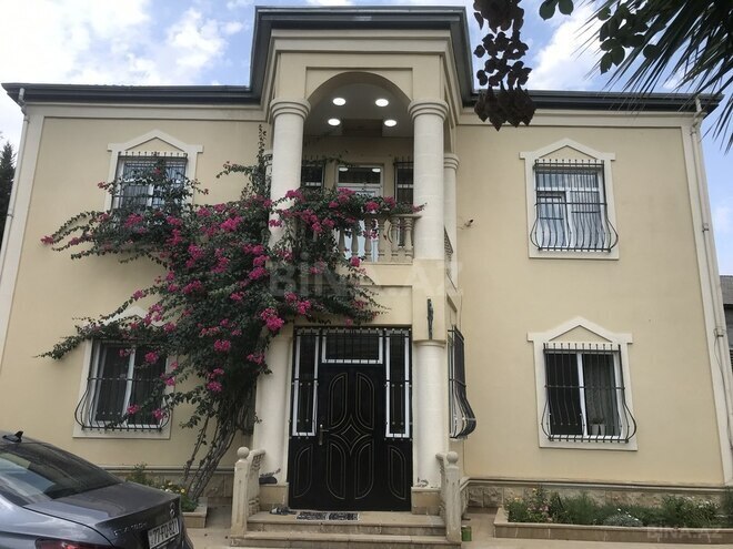 8 otaqlı həyət evi/bağ evi - Bakıxanov q. - 500 m² (30)