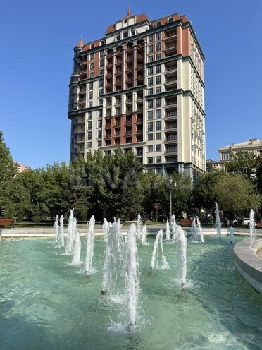 4-комн. новостройка - Насиминский  р. - 276 м² (1)